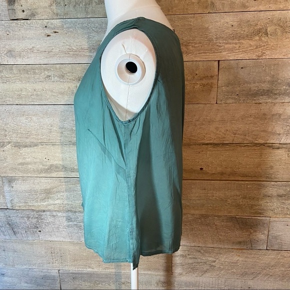 Click‎  by color me cotton top in size small - Picture 2 of 8